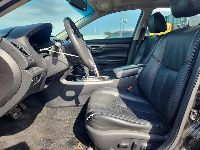 70135616 :رقم المزاد ، 1N4AL3AP4FC231604 vin ، 2015 Nissan Altima مزاد بيع