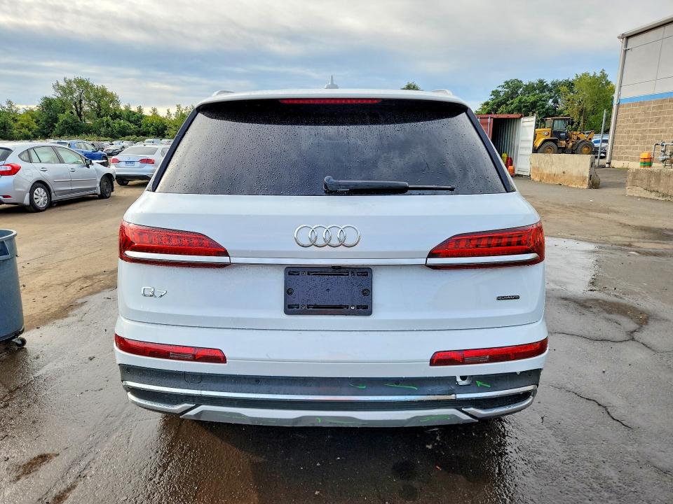 68243436 :رقم المزاد ، WA1LXBF74ND015216 vin ، 2022 Audi Q7 مزاد بيع