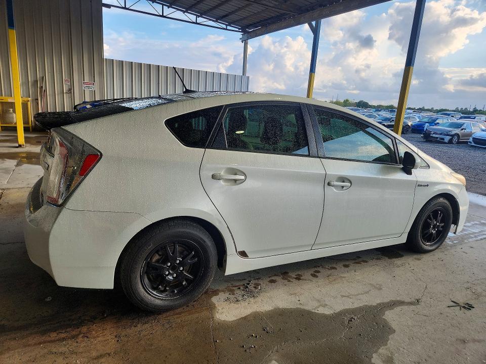 Продажа на аукционе авто 2015 Toyota Prius, vin: JTDKN3DU8F1918994, номер лота: 71025196