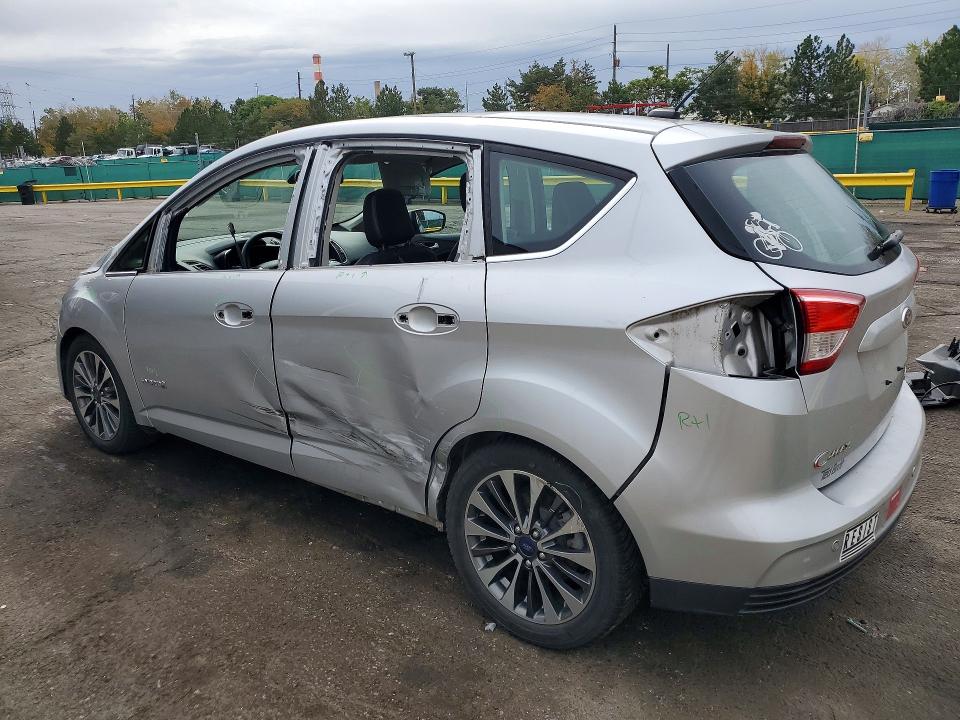 70100846 :رقم المزاد ، 1FADP5DU7JL101260 vin ، 2018 Ford C-max مزاد بيع