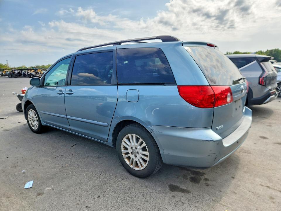 Продажа на аукционе авто 2008 Toyota Sienna, vin: 5TDZK22C18S219496, номер лота: 68804416