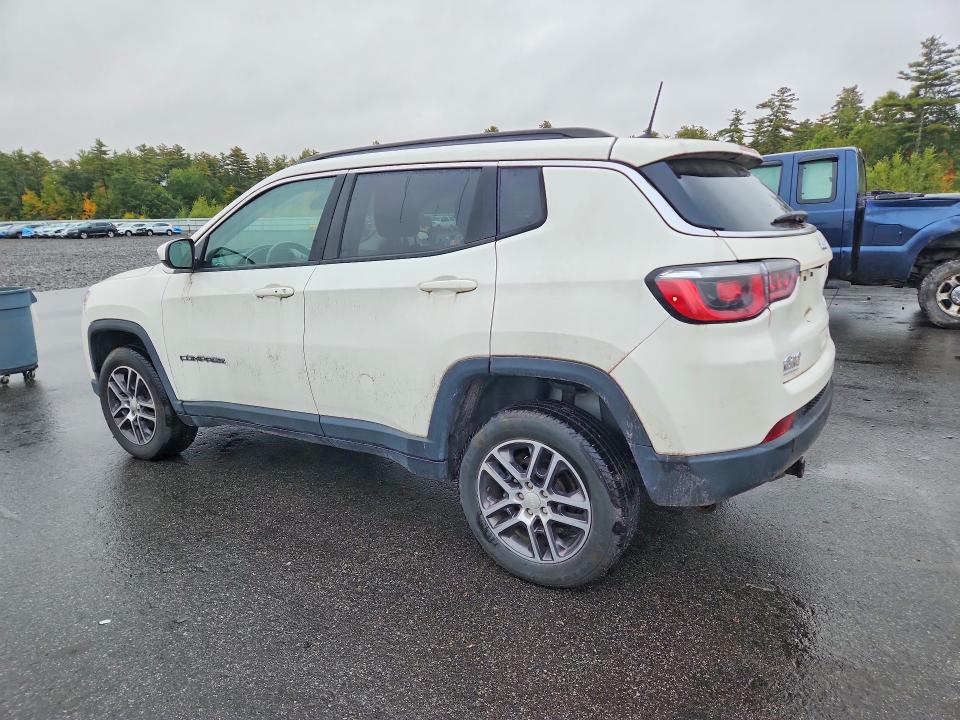 70339626 :رقم المزاد ، 3C4NJDBB6JT255748 vin ، 2018 Jeep Compass مزاد بيع