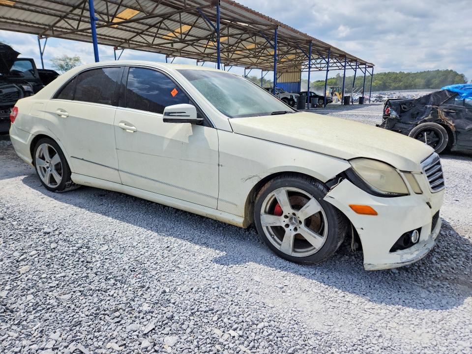 68220706 :رقم المزاد ، WDDHF5GB3AA092096 vin ، 2010 Mercedes-benz E مزاد بيع
