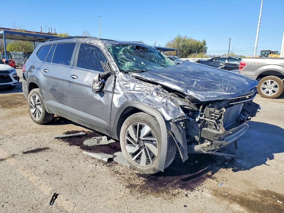 67848746 :رقم المزاد ، 1V2JR2CA8RC501917 vin ، 2024 Volkswagen Atlas مزاد بيع