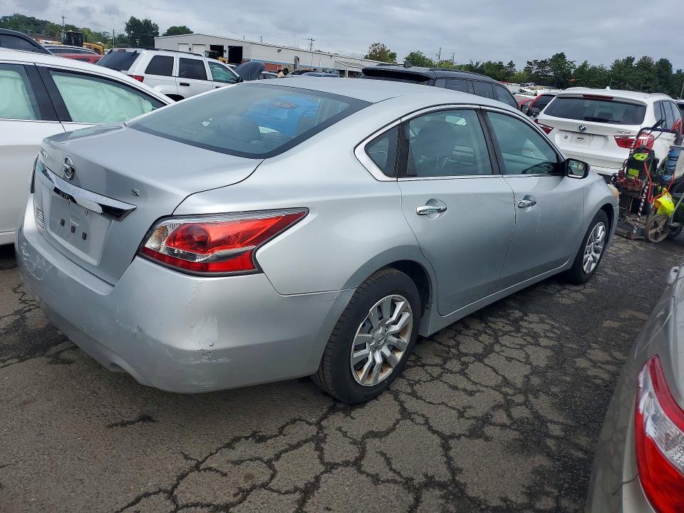 65641156 :رقم المزاد ، 1N4AL3AP6FN306114 vin ، 2015 Nissan Altima مزاد بيع