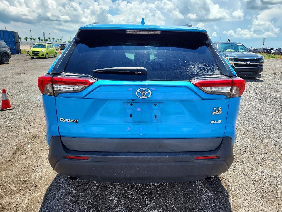 Aukcja sprzedaży 2021 Toyota Rav4, vin: 2T3C1RFV5MW138314, numer aukcji: 67492836