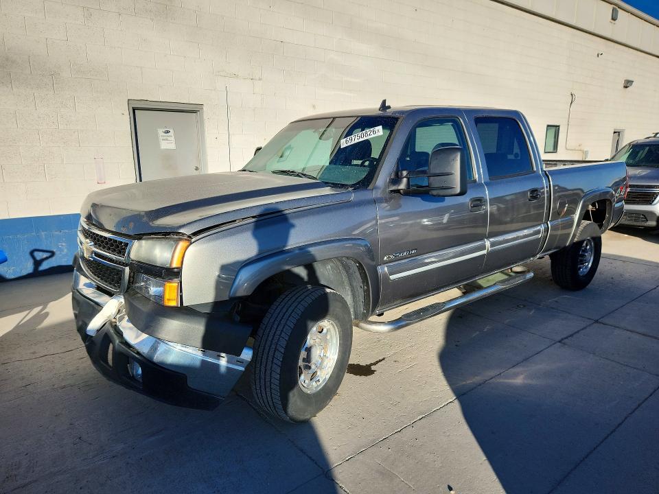 Auction sale of the 2006 Chevrolet Silverado, vin: 1GCHK23U16F268715, lot number: 69750826