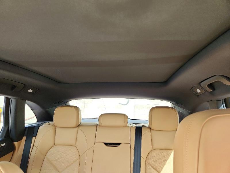 Продаж на аукціоні авто 2018 Porsche Macan, vin: WP1AA2A51JLB18581, номер лоту: 67533096