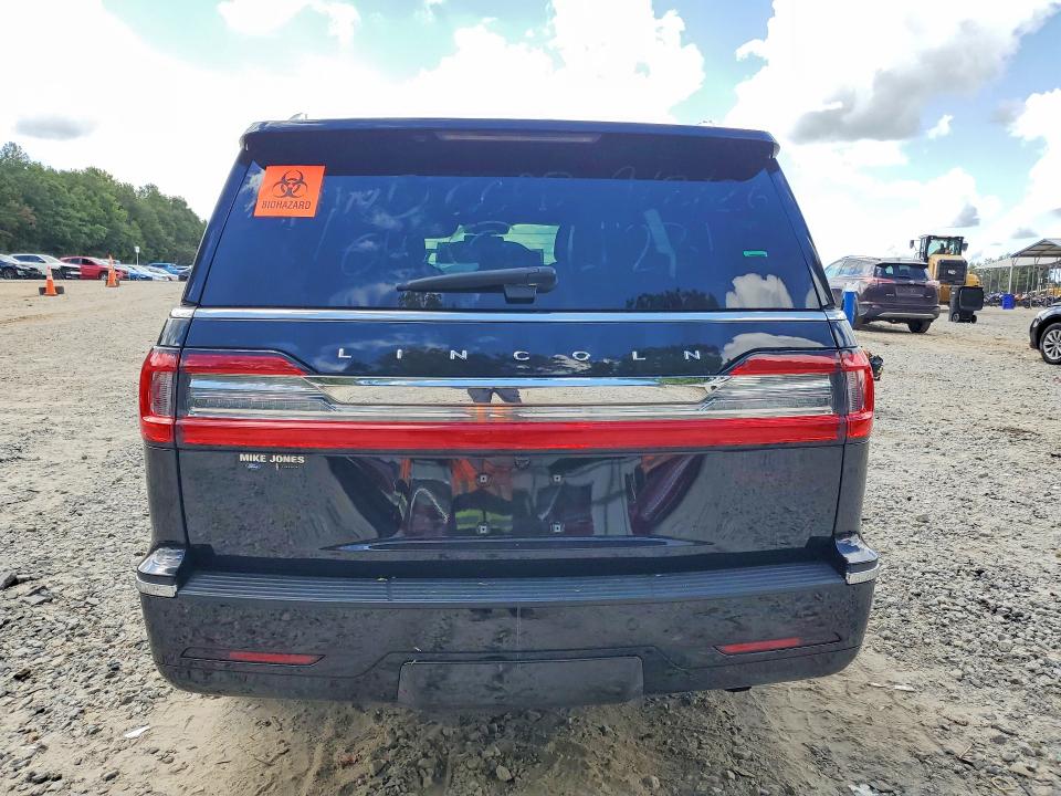Продажа на аукционе авто 2018 Lincoln Navigator, vin: 5LMJJ2HT4JEL11231, номер лота: 67984496