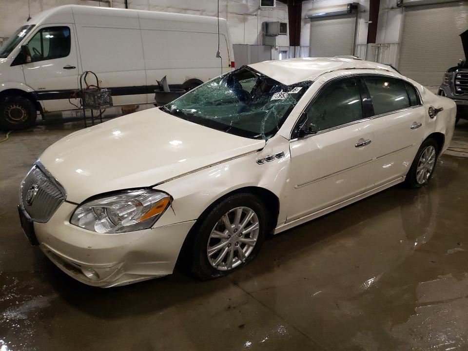 69538116 :رقم المزاد ، 1G4HC5EM0AU101824 vin ، 2010 Buick Lucerne مزاد بيع