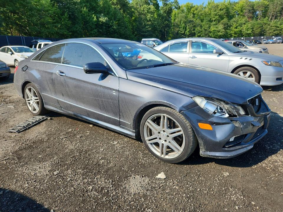 2010 Mercedes-benz E მანქანა იყიდება აუქციონზე, vin: WDDKJ7CB2AF000405, აუქციონის ნომერი: 67704016