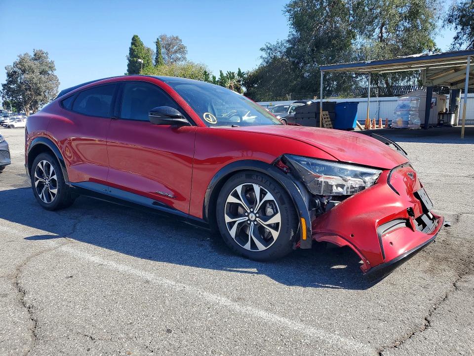 2023 Ford Mustang Mach-e მანქანა იყიდება აუქციონზე, vin: 3FMTK3SU4PMB07015, აუქციონის ნომერი: 69553886