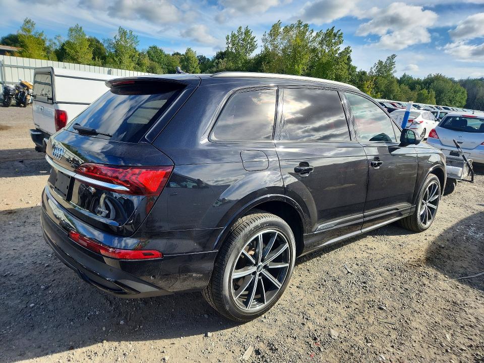 Aukcja sprzedaży 2021 Audi Q7, vin: WA1VXAF74MD011636, numer aukcji: 70064696