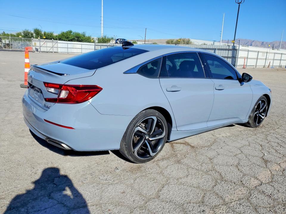 68163946 :رقم المزاد ، 1HGCV1F47NA094363 vin ، 2022 Honda Accord مزاد بيع