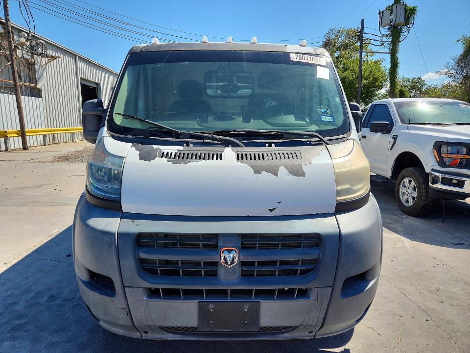 70041096 :رقم المزاد ، 3C6TRVNG6EE112524 vin ، 2014 Ram Promaster 1500 مزاد بيع