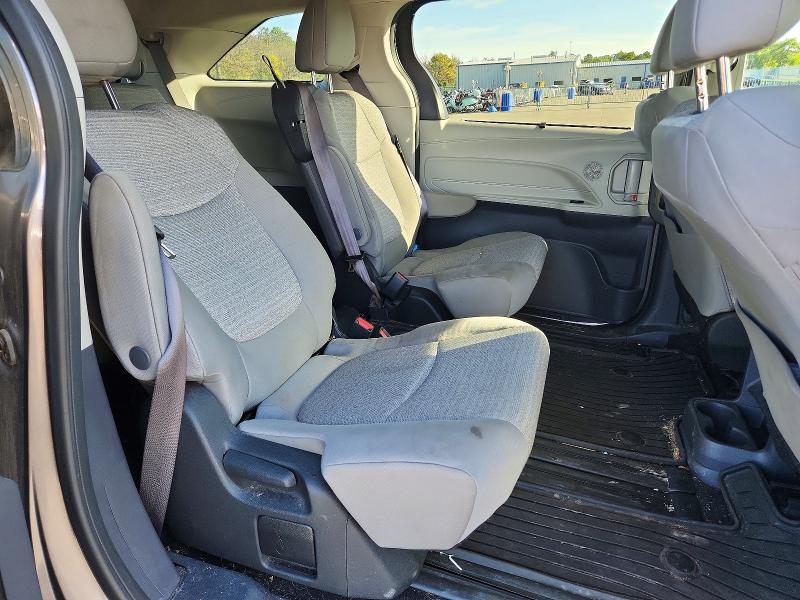 Aukcja sprzedaży 2022 Toyota Sienna, vin: 5TDKRKEC4NS078783, numer aukcji: 70329066