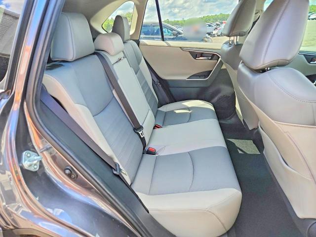 Продажа на аукционе авто 2021 Toyota Rav4, vin: JTMY1RFV3MD083574, номер лота: 68843086