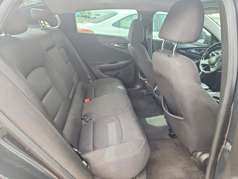 69526386 :رقم المزاد ، 1G1ZD5ST2JF169041 vin ، 2018 Chevrolet Malibu مزاد بيع