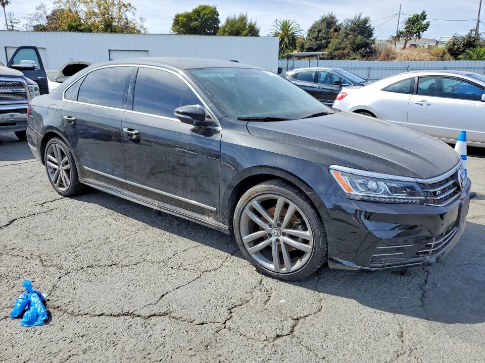 2016 Volkswagen Passat მანქანა იყიდება აუქციონზე, vin: 1VWAT7A30GC044292, აუქციონის ნომერი: 70563866