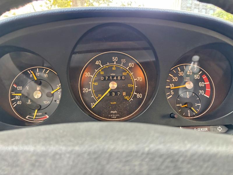 69641226 :رقم المزاد ، WDBBA45A4CB016031 vin ، 1982 Mercedes-benz 380 مزاد بيع