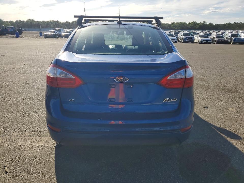 69870956 :رقم المزاد ، 3FADP4BJ4JM124111 vin ، 2018 Ford Fiesta مزاد بيع
