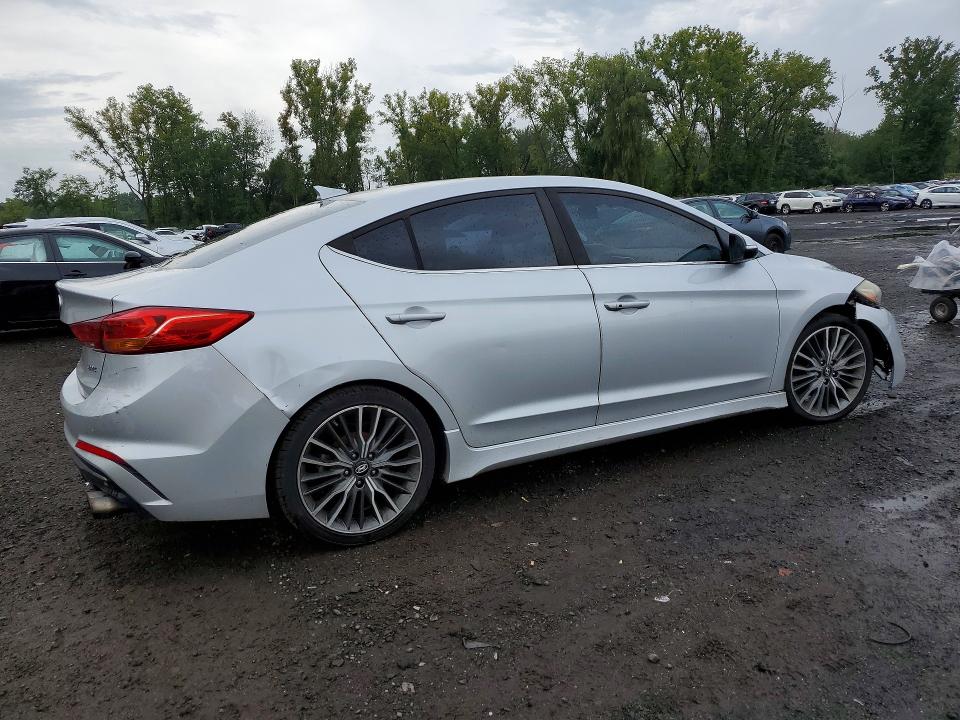 Продаж на аукціоні авто 2018 Hyundai Elantra, vin: KMHD04LB4JU506054, номер лоту: 67702896