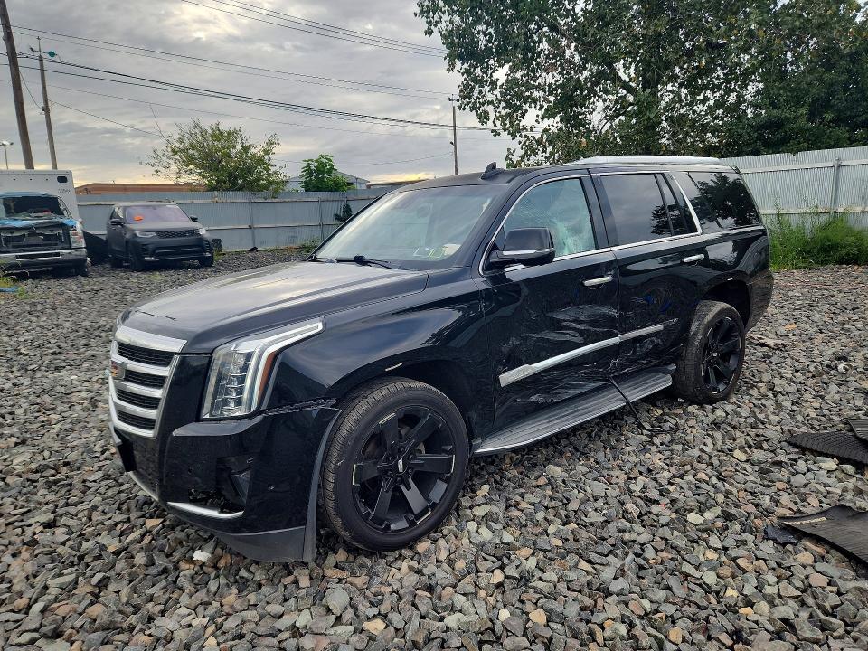 2017 Cadillac Escalade მანქანა იყიდება აუქციონზე, vin: 1GYS4BKJ6HR363693, აუქციონის ნომერი: 67988546