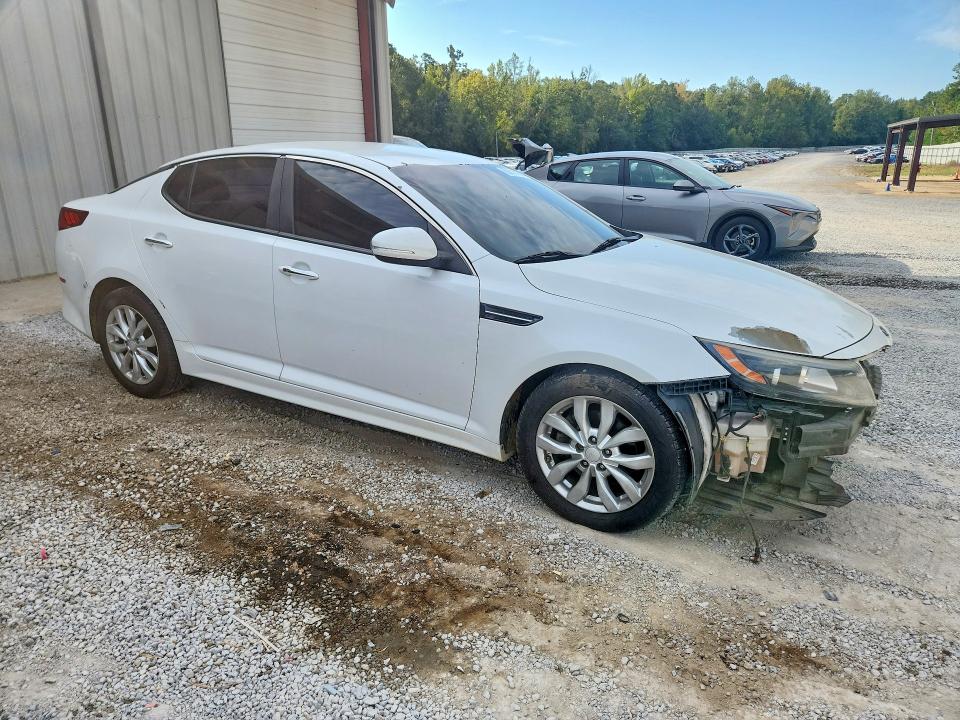 2015 Kia Optima მანქანა იყიდება აუქციონზე, vin: 5XXGN4A76FG423899, აუქციონის ნომერი: 69211786