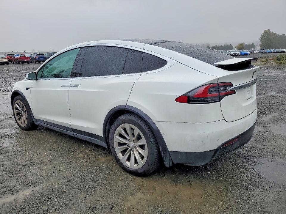 Продажа на аукционе авто 2019 Tesla Model X, vin: 5YJXCDE22KF181971, номер лота: 70947566