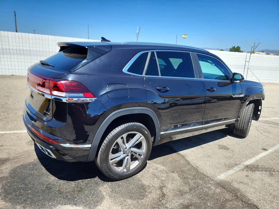 Продажа на аукционе авто 2024 Volkswagen Atlas Cross Sport, vin: 1V2AE2CA8RC215674, номер лота: 67365376