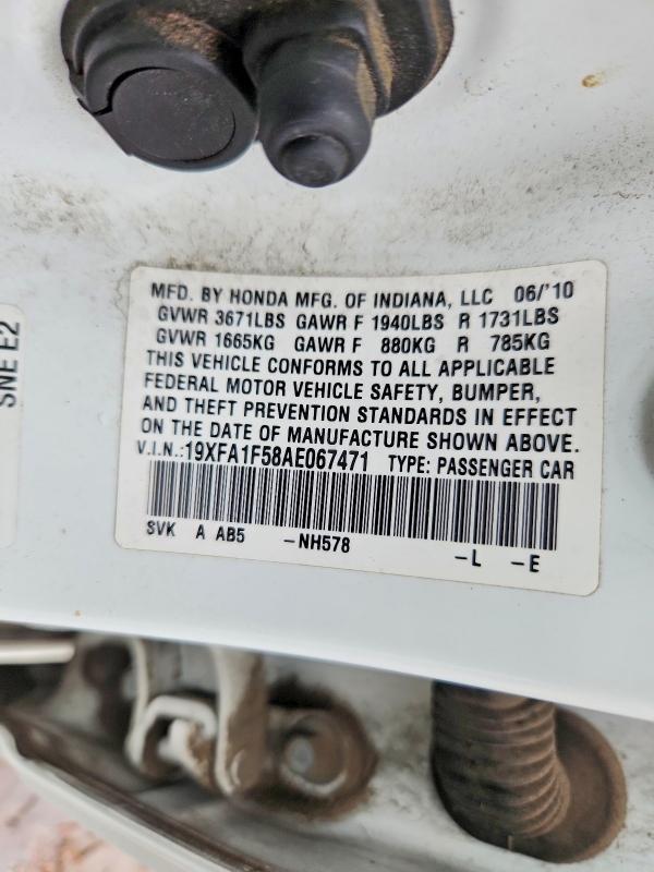 70945906 :رقم المزاد ، 19XFA1F58AE067471 vin ، 2010 Honda Civic مزاد بيع