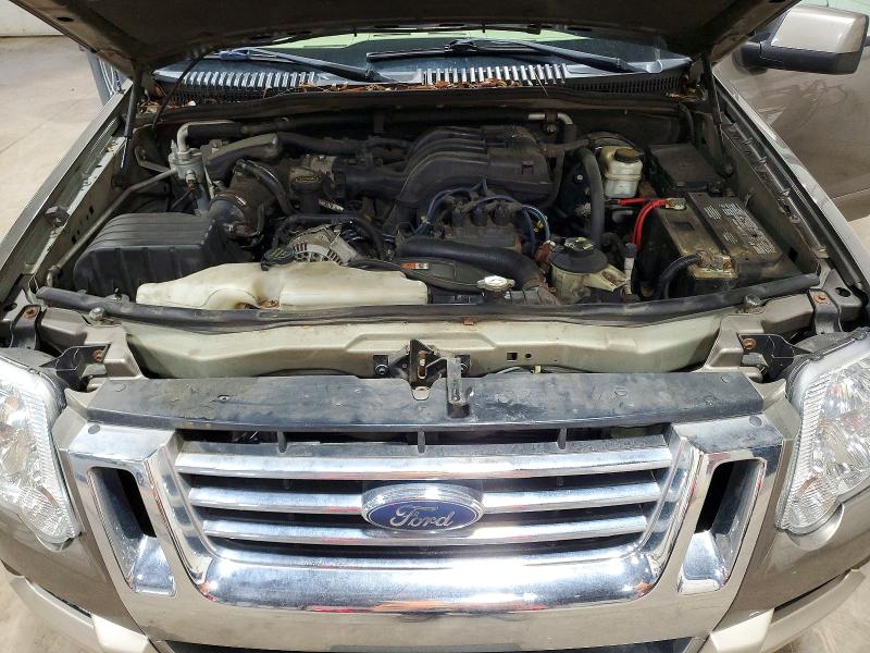 Продажа на аукционе авто 2006 Ford Explorer, vin: 1FMEU74E56UB06630, номер лота: 69377996