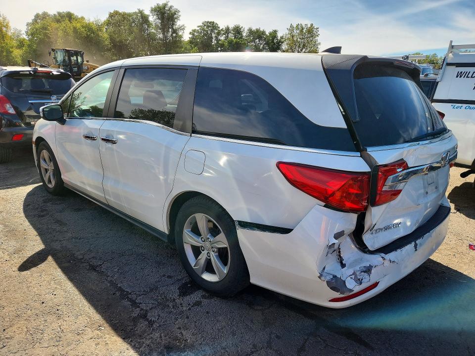 Продажа на аукционе авто 2018 Honda Odyssey, vin: 5FNRL6H55JB006123, номер лота: 69944596