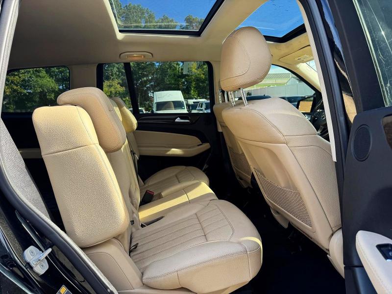 Продажа на аукционе авто 2018 Mercedes-benz Gls, vin: 4JGDF6EE8JB031103, номер лота: 70853066