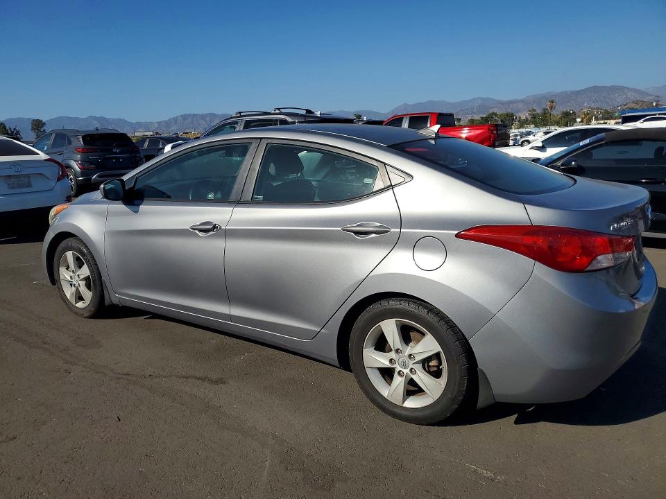 Продаж на аукціоні авто 2013 Hyundai Elantra, vin: KMHDH4AE5DU515890, номер лоту: 69624636