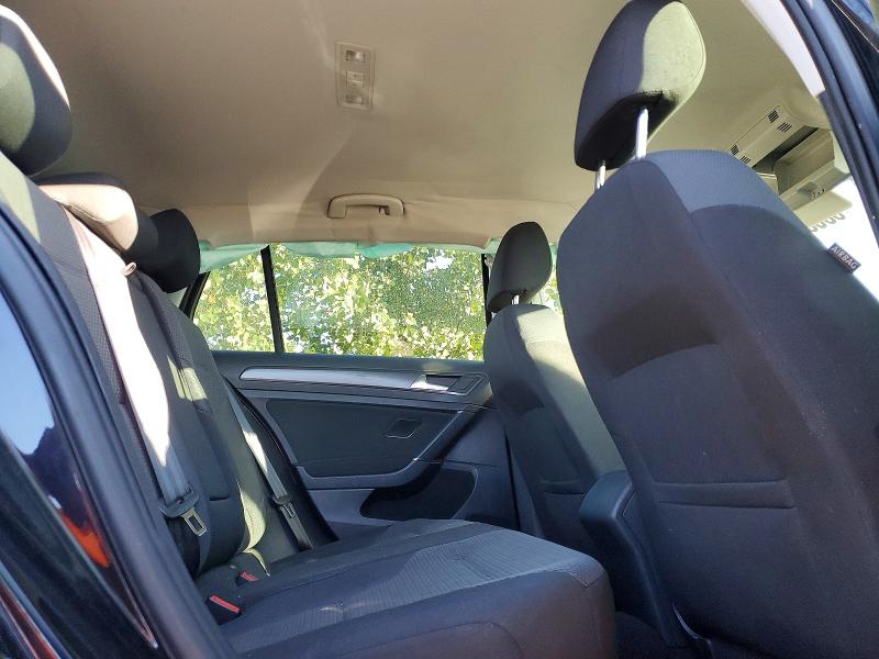 2018 Volkswagen Golf მანქანა იყიდება აუქციონზე, vin: 3VWG17AU5JM284355, აუქციონის ნომერი: 68638756