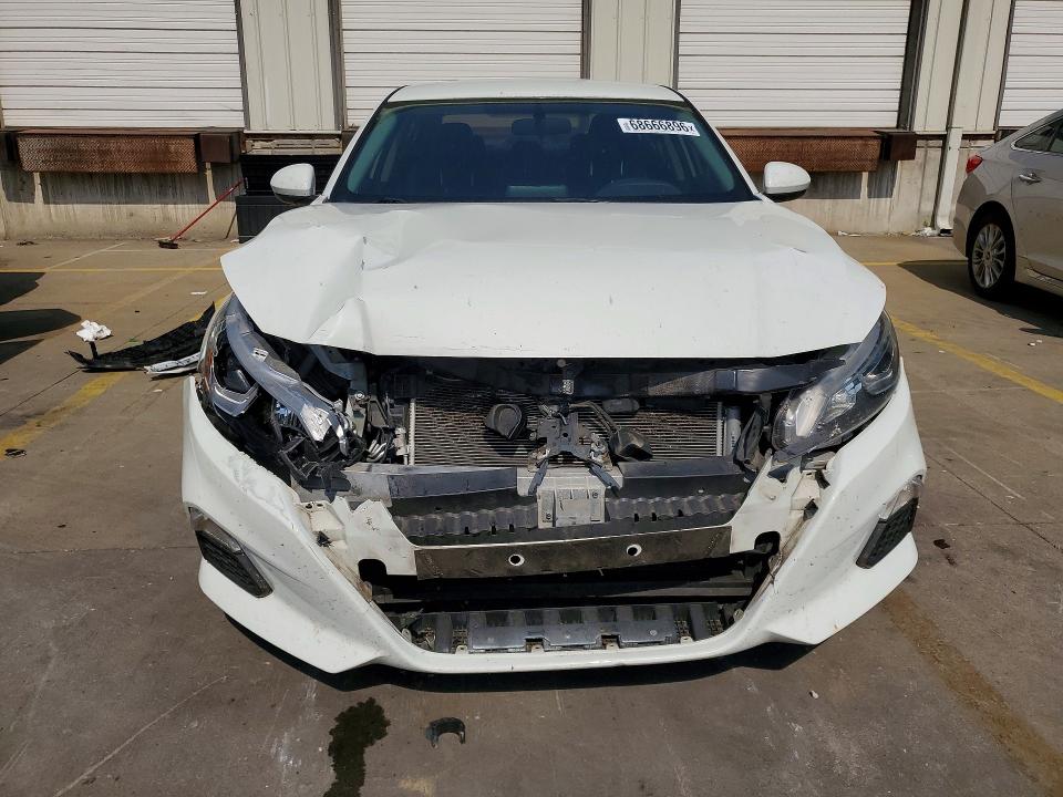 2020 Nissan Altima მანქანა იყიდება აუქციონზე, vin: 1N4BL4BVXLC192357, აუქციონის ნომერი: 68666896