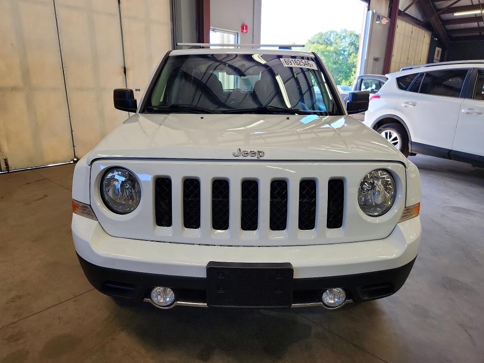 69162546 :رقم المزاد ، 1C4NJRFB1HD206352         vin ، 2017 Jeep Patriot مزاد بيع