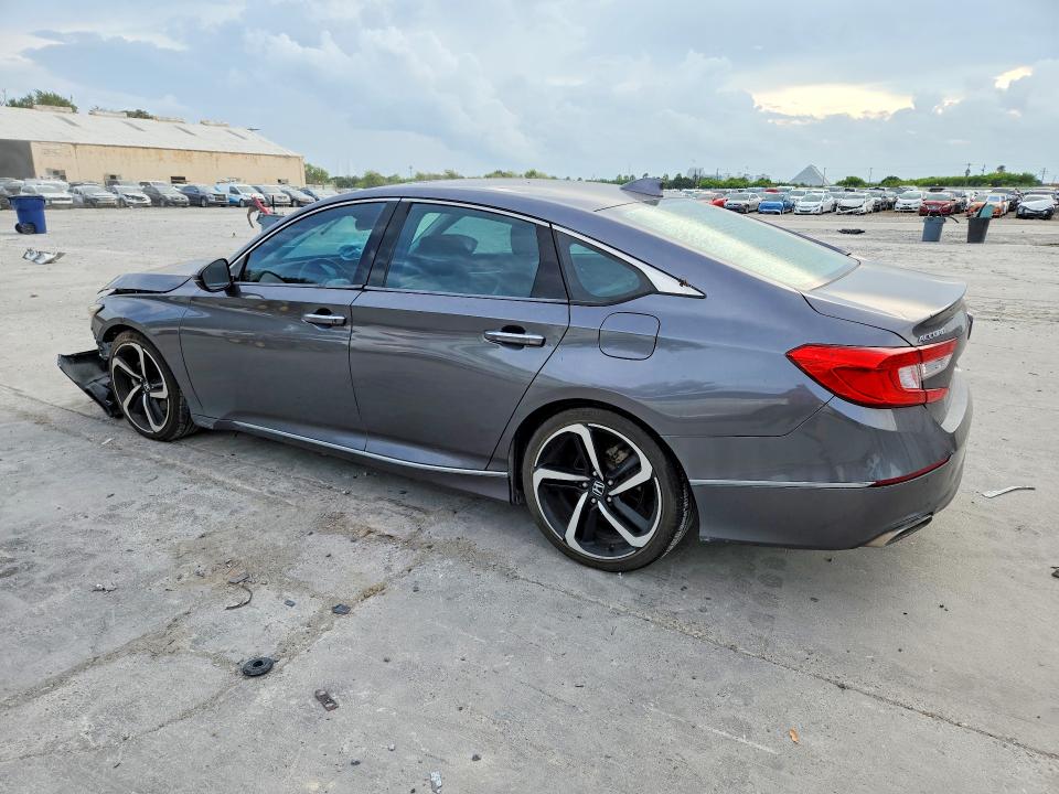 69192856 :رقم المزاد ، 1HGCV2F90JA025039 vin ، 2018 Honda Accord مزاد بيع