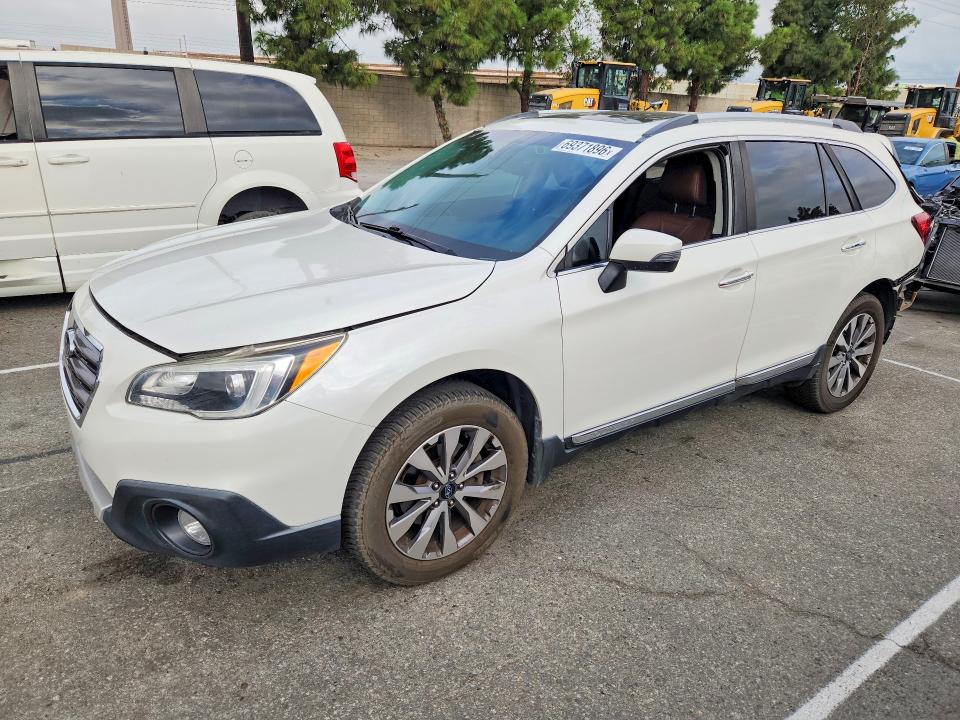 Auction sale of the 2017 Subaru Outback, vin: 4S4BSETC3H3306170, lot number: 69371896