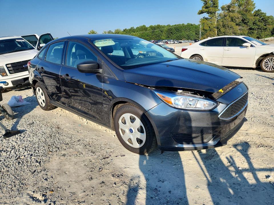 69552866 :رقم المزاد ، 1FADP3E28JL259804 vin ، 2018 Ford Focus مزاد بيع