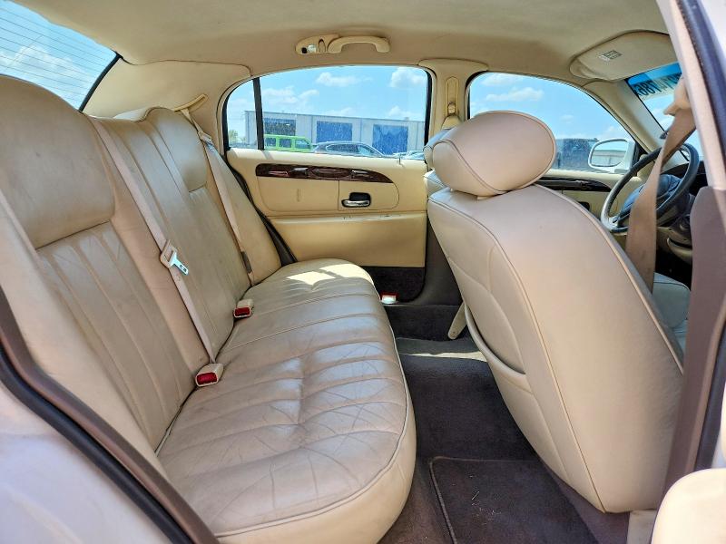 Aukcja sprzedaży 1998 Lincoln Town Car, vin: 1LNFM81W4WY710346, numer aukcji: 67214786