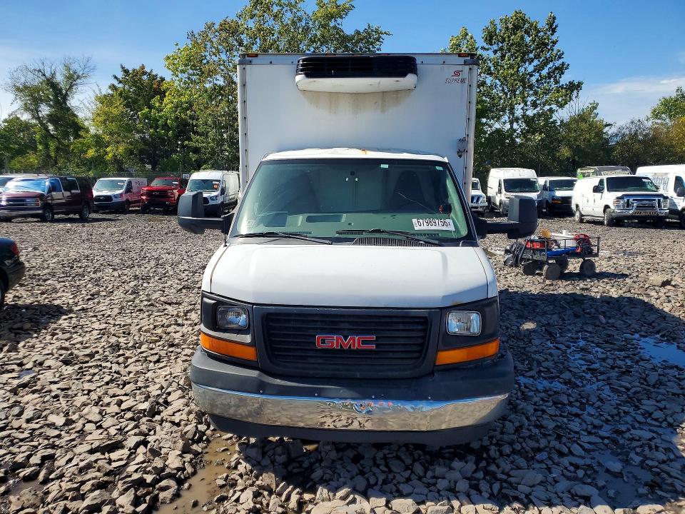 2017 Chevrolet Express მანქანა იყიდება აუქციონზე, vin: 1GB3GRCG0H1125466, აუქციონის ნომერი: 67989756