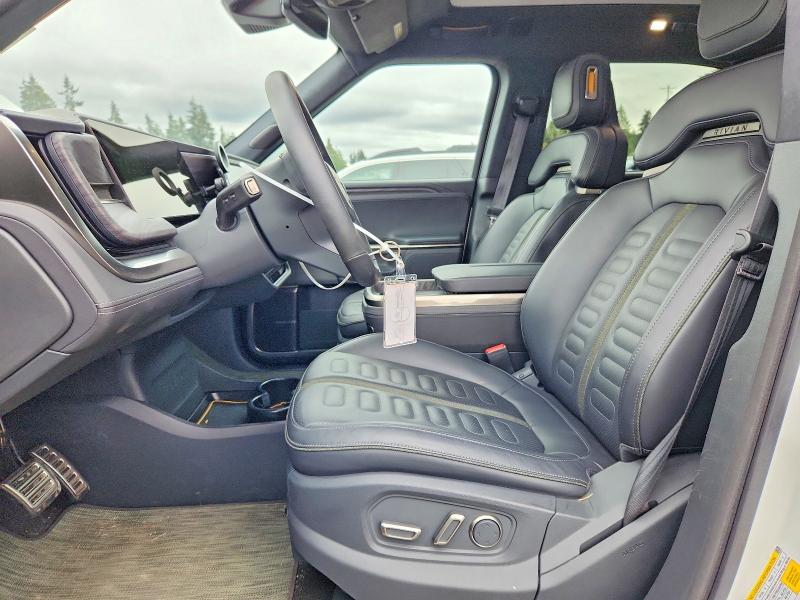 69649046 :رقم المزاد ، 7FCTGAAA9PN019398 vin ، 2023 Rivian R1t مزاد بيع