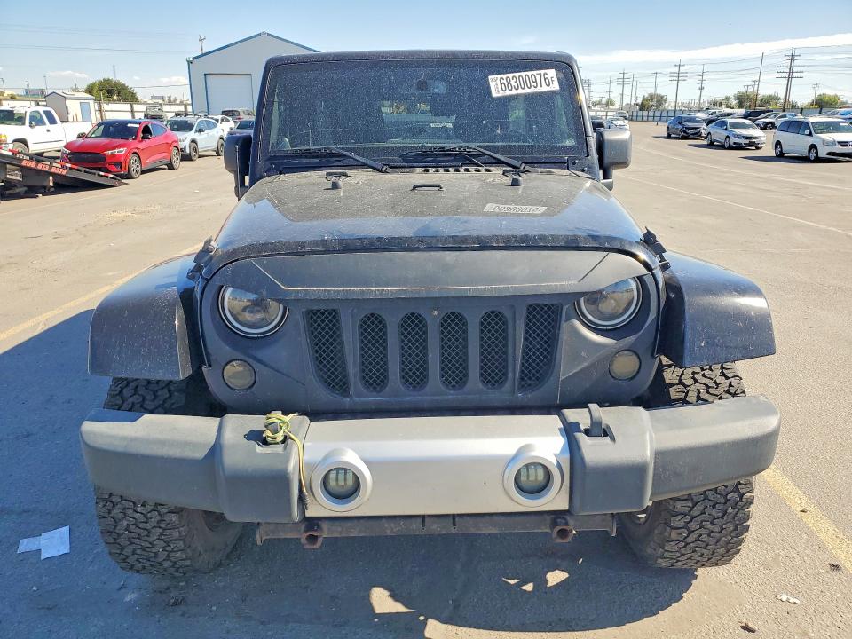 2013 Jeep Wrangler Unlimited მანქანა იყიდება აუქციონზე, vin: 1C4BJWEG2DL640665, აუქციონის ნომერი: 68300976