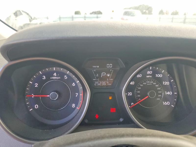 Продажа на аукционе авто 2014 Hyundai Elantra, vin: 5NPDH4AE3EH514804, номер лота: 69070716