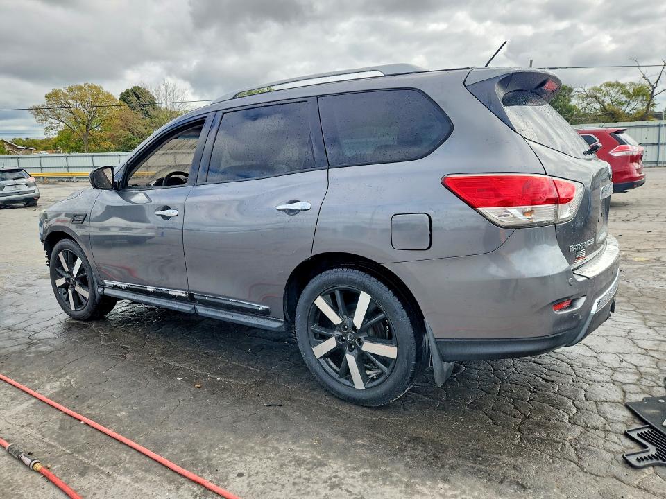 2015 Nissan Pathfinder მანქანა იყიდება აუქციონზე, vin: 5N1AR2MMXFC690376, აუქციონის ნომერი: 70239156