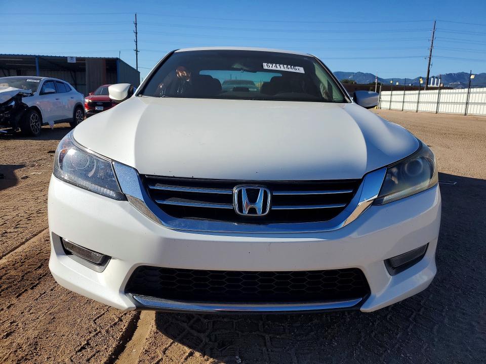 2014 Honda Accord მანქანა იყიდება აუქციონზე, vin: 1HGCR2F59EA281624, აუქციონის ნომერი: 67411446