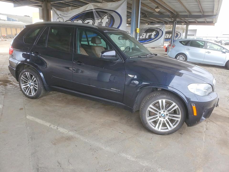 Продажа на аукционе авто 2013 Bmw X5, vin: 5UXZV8C5XDL426666, номер лота: 69555386
