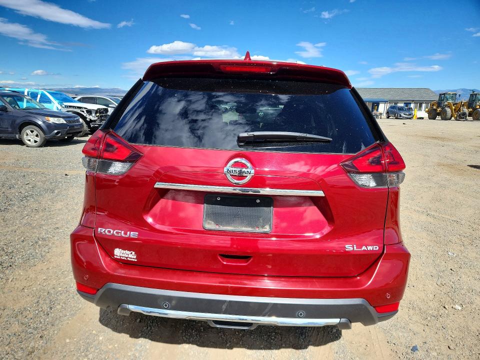 2020 Nissan Rogue მანქანა იყიდება აუქციონზე, vin: 5N1AT2MV0LC795871, აუქციონის ნომერი: 68077636